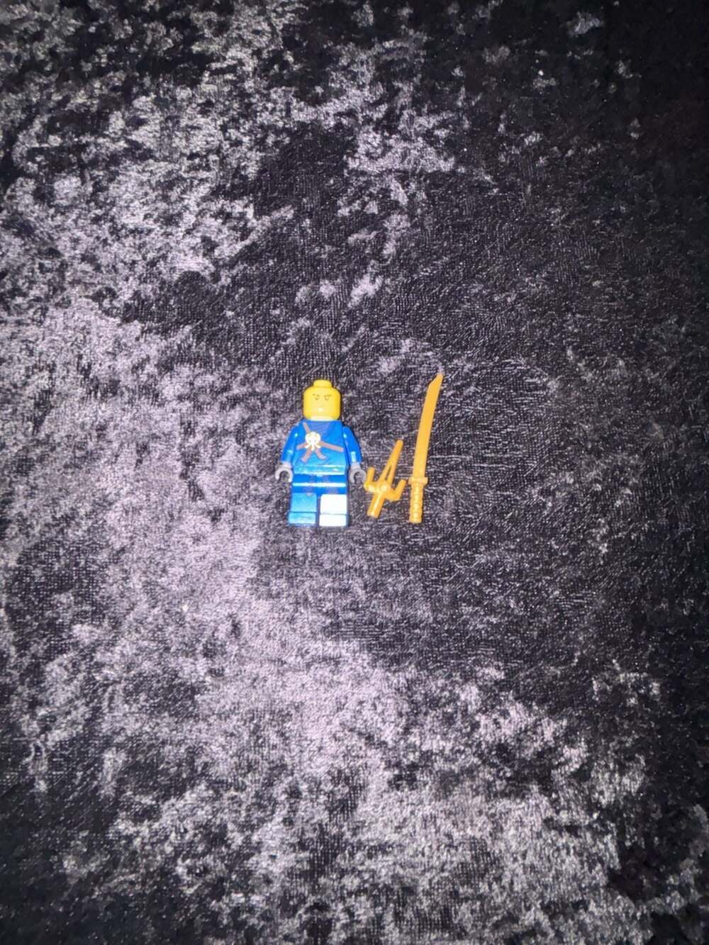 LEGO Ninjago Jay Minifigure with Gold Sword and Sai Weapons